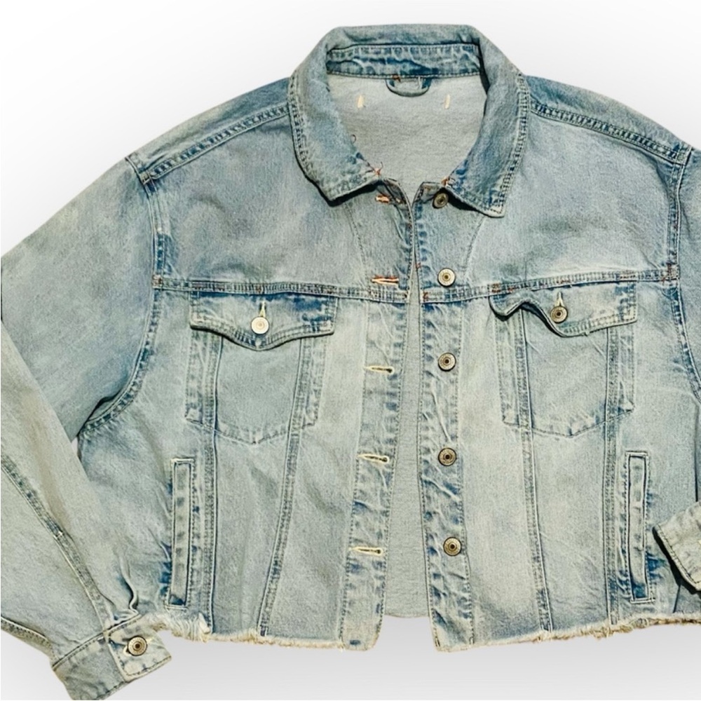 Vintage Free People Denim Trucker Jacket Raw Hem